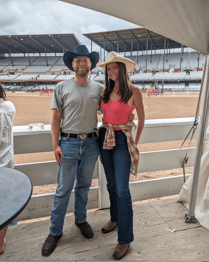 Gwen Gray — Social Media & Admin